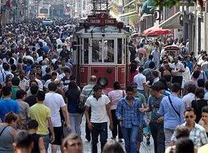 Nüfus artış hızı geriliyor