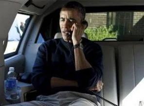 Obama'ya Afganistan kıskacı