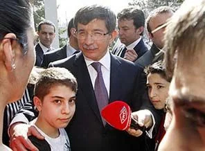 Öğretmenler bize çok kötü davranıyor (video)