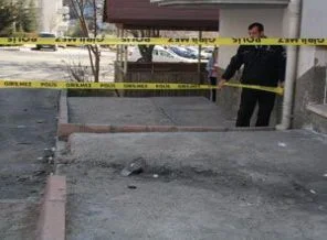 Ölmek için 12. kattan atladı, yaralı kurtuldu