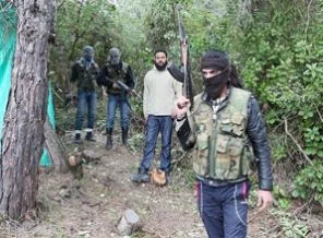 'Özgür Suriye Ordusu'nun kamp yaşantısı