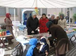 Trabzon'dan Suriye halkı için 'Yanlız değilsiniz' kermesi