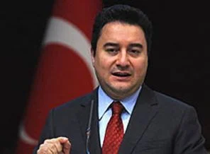 Türkiye ilk 3'te büyüyor!