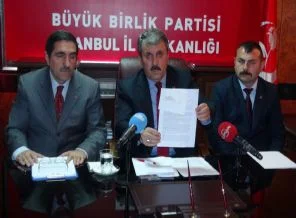 '28 Şubat cuntacıları vatan hainliğinden yargılansın'