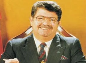 Alnı secde gören ilk sivil Cumhurbaşkanı