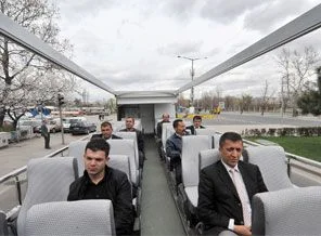 Ankara'ya üstü açık otobüs
