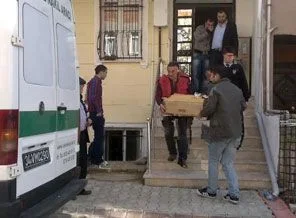 Annesi emzirdikten sonra öldü
