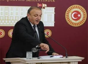 'Asıl taklacı olan sizsiniz'