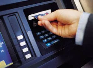 ATM'den para çekmek cep yakıyor