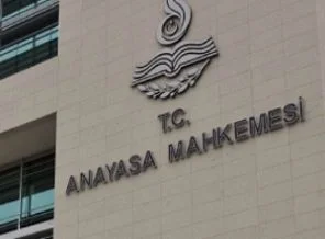 AYM'den CHP'ye ret geldi