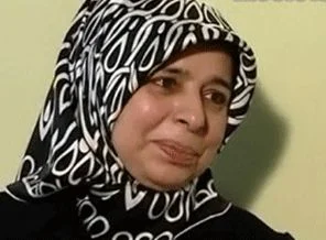 Başörtünle kızlara kötü örnek oluyorsun