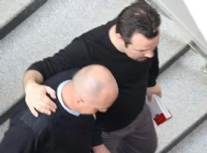 BDP'li vekilden dayak yiyen doktora polis koruması