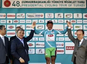 Bisiklet'te Avrasya parkurunun ödülleri Gül'den