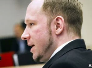 Breivik 3 otomobil bombası planlamış