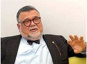 Celal Şengör, Evren lehine müdahil!