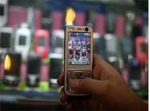 Cep telefonlarına milyon dolarlık harcama
