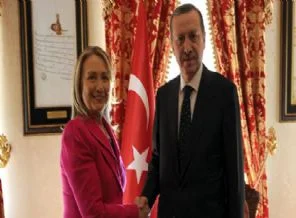Clinton: İran İslam'a göre bize garanti versin
