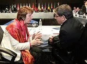 Davutoğlu ve Ashton görüştü