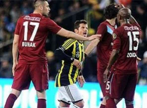 Emre - Zokora diyaloğuna yayın yasağı