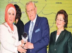 Erdoğan'dan eğitime dev destek