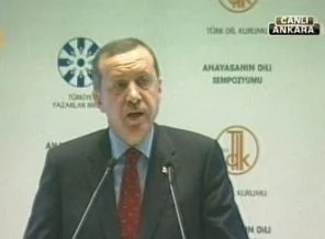 Erdoğan'dan yeni anayasa kararlılığı