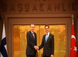 Finlandiya başbakanına 3 çocuk tavsiyesi