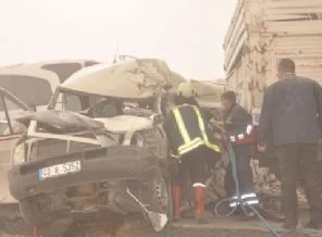 Fırtına Konya'da kazaya neden oldu: 2 ölü