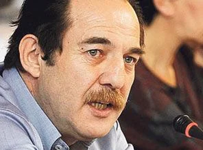 Gazeteci sıfatlı şarlatanlar!