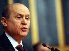 Geçmişte katliam izi sürenler, kendi mazilerine baksın