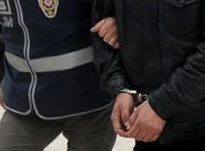 Hakkari'de 2 kişi göz altına alındı