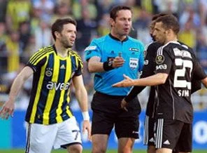Halis Özkahya'nın yaptığı ilk değil