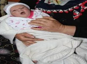 Hastane bahçesine 10 günlük bebek bulundu