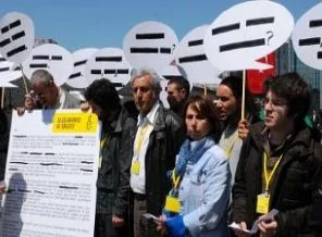 'İfade Özgürlüğü İhlalleri' protestosu
