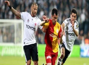 İnönü'de 2 gol, 1 kırmızı kart