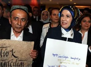 'İslam toplumları büyük bir ailedir'