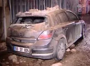 Isparta'da kiremitler uçtu: 6 yaralı