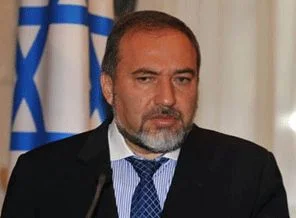 İsrail Dışişleri Bakanı Lieberman, Bakü'de
