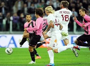 Juventus büyük avantaj yakaladı