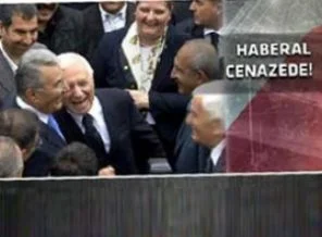 Kahkahanın sebebini Özkan açıkladı