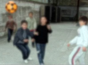Kalbi futbola yenik düştü