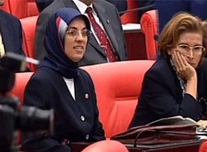 Kavakçı'dan '28 Şubat'a suç duyurusu!