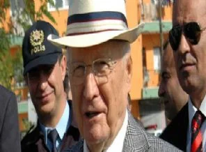 Kenan Evren'e şok üstüne şok !