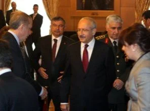 Kılıçdaroğlu: Demokrasi ayıbı