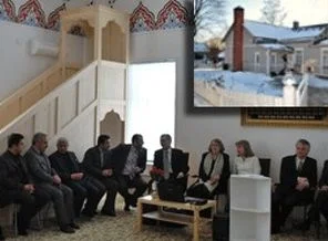 Kilise cami oldu, açılışı imam ve papaz birlikte yaptı