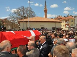 'Koca Reis' toprağa verildi