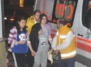 Kütahya'da 27 öğrenci yemekten zehirlendi