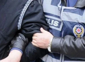 Kuyumculara sahte altın diş satan 3 kişi yakalandı