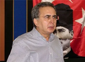 Mustafa Mutlu AKP'nin kapatılmasını istedi