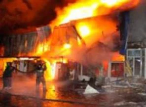 Nepal'de bombalı saldırı: 4 ölü