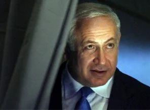 Netenyahu, İsrail halkını kandırıyor